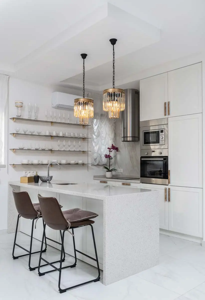 kitchen design with white luxury cabinets for transitional style